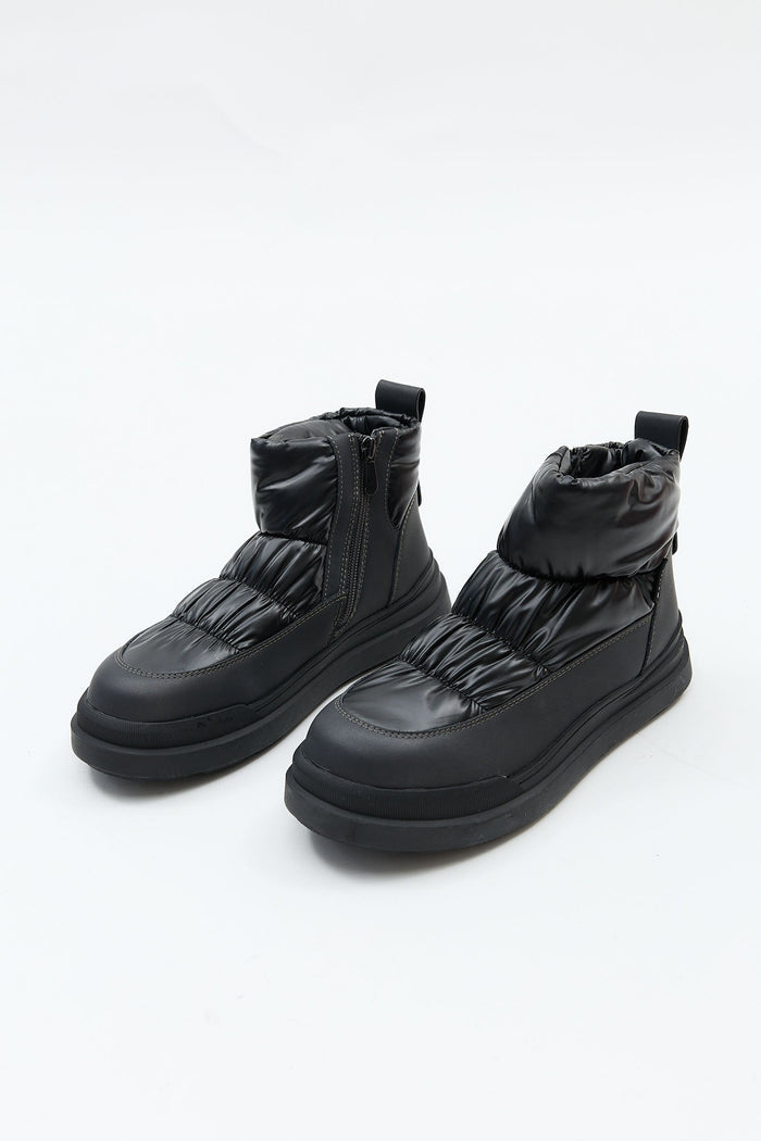 Elowen Black