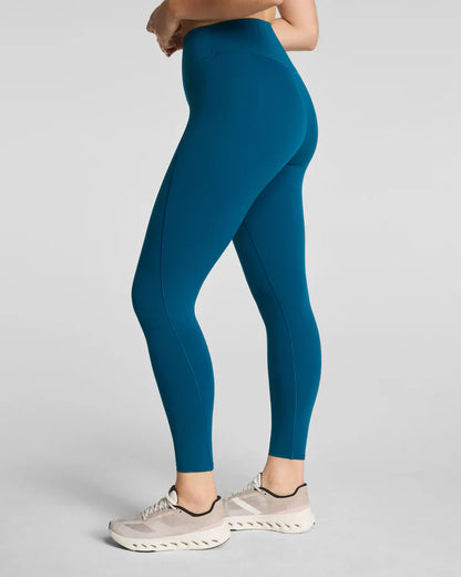 CurveTheory 7/8 Leggings
