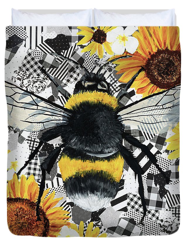 Buzzzy - Duvet Cover
