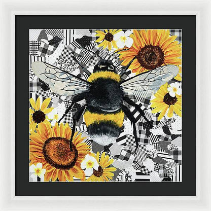 20" x 20" / White / Black