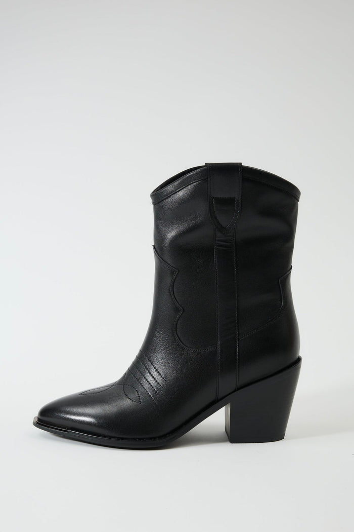 Electra Black