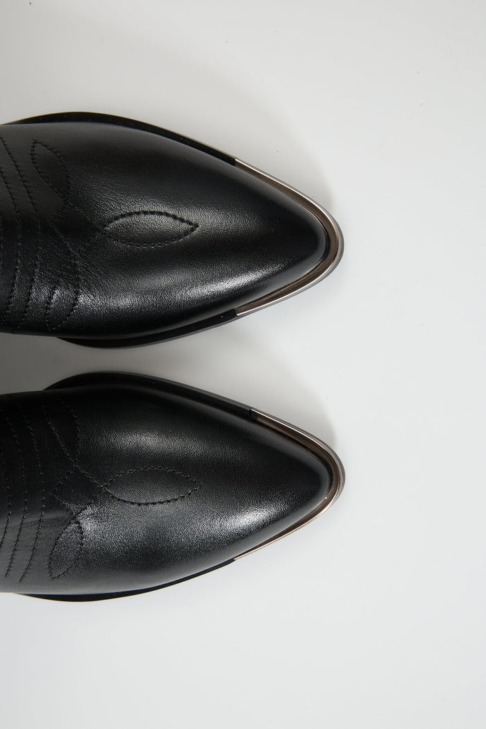 Electra Black