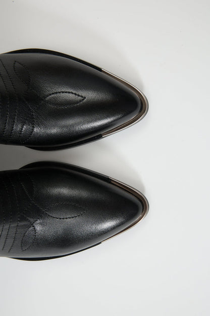 Electra Black