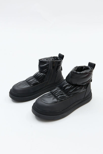 Elowen Black
