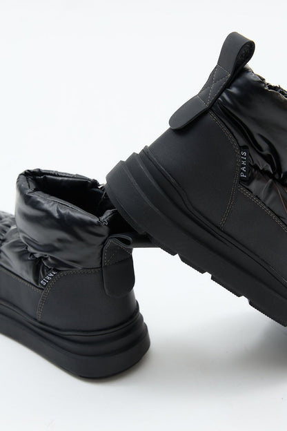 Elowen Black