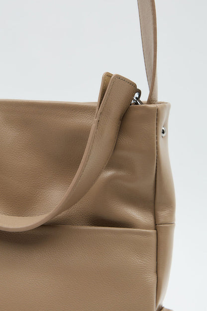 Esma Beige