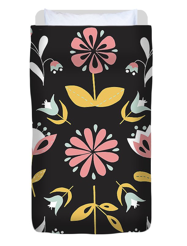 Folk Flower Pattern in Black and White - Duvet Cover