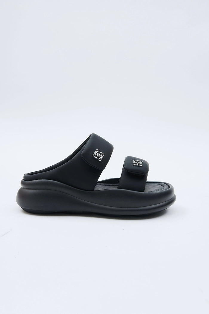 Galateia Black