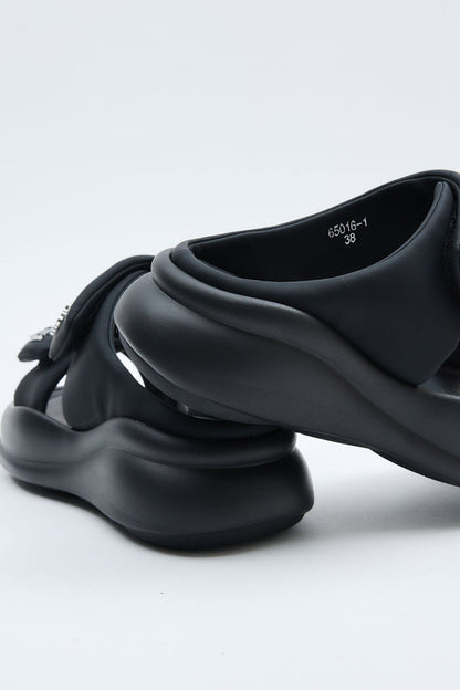 Galateia Black