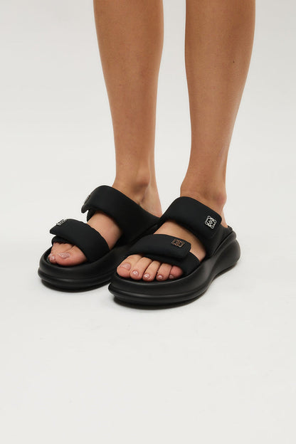Galateia Black