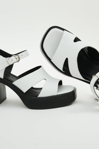 Giri White