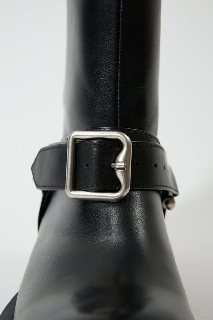 Iris Black