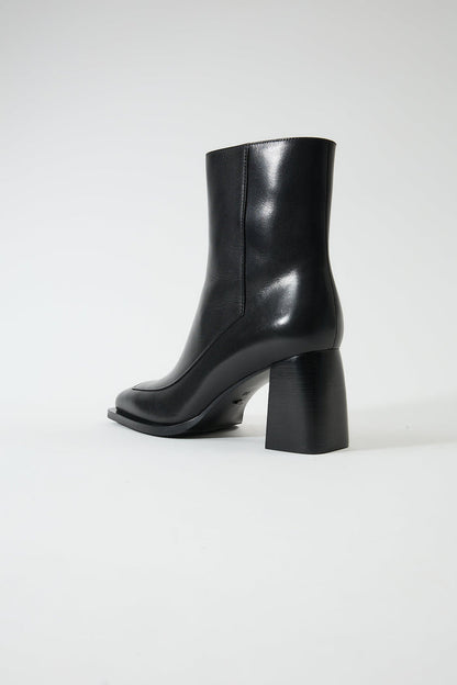 Keres Black