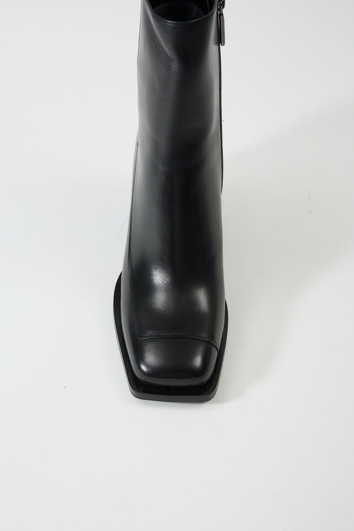 Keres Black
