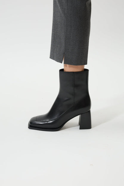 Keres Black
