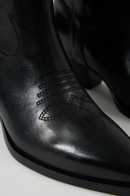 Merope Black