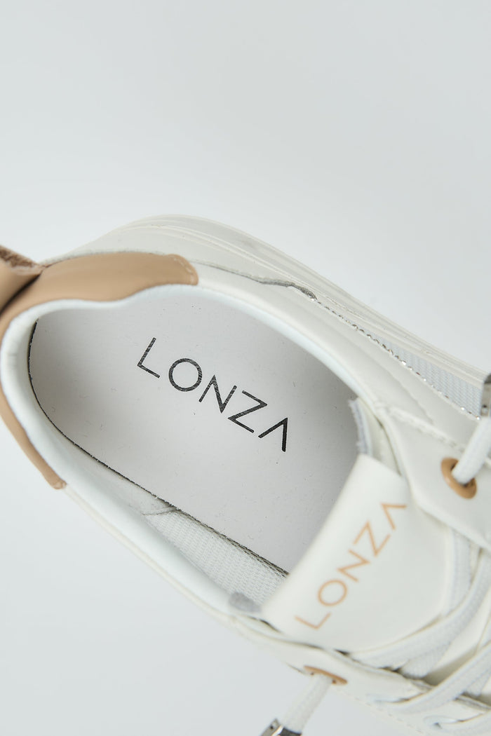 Mia Beige