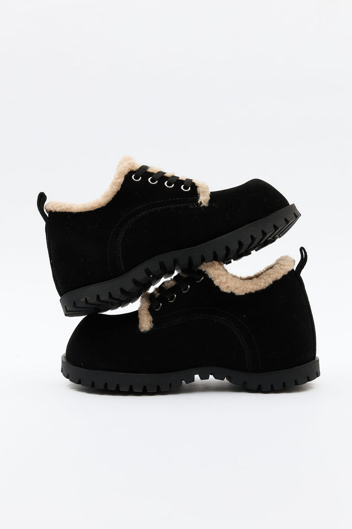 Ophelia Black