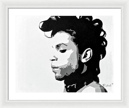 24" x 19" / White / White