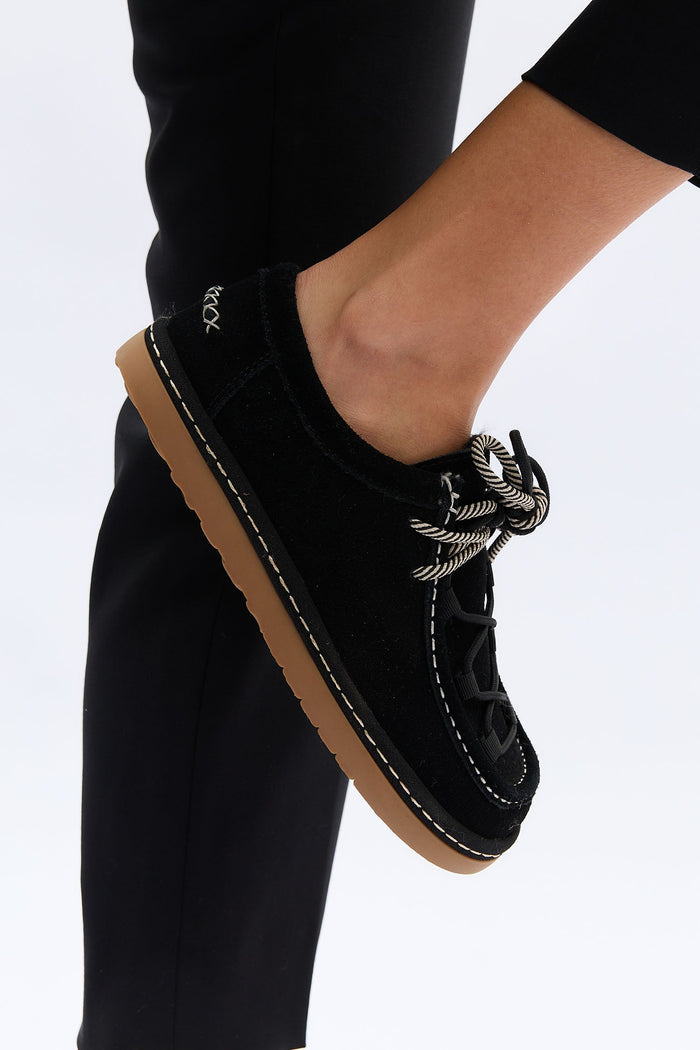 Rhina Black