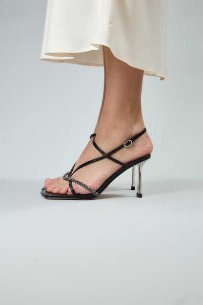 Sova Black