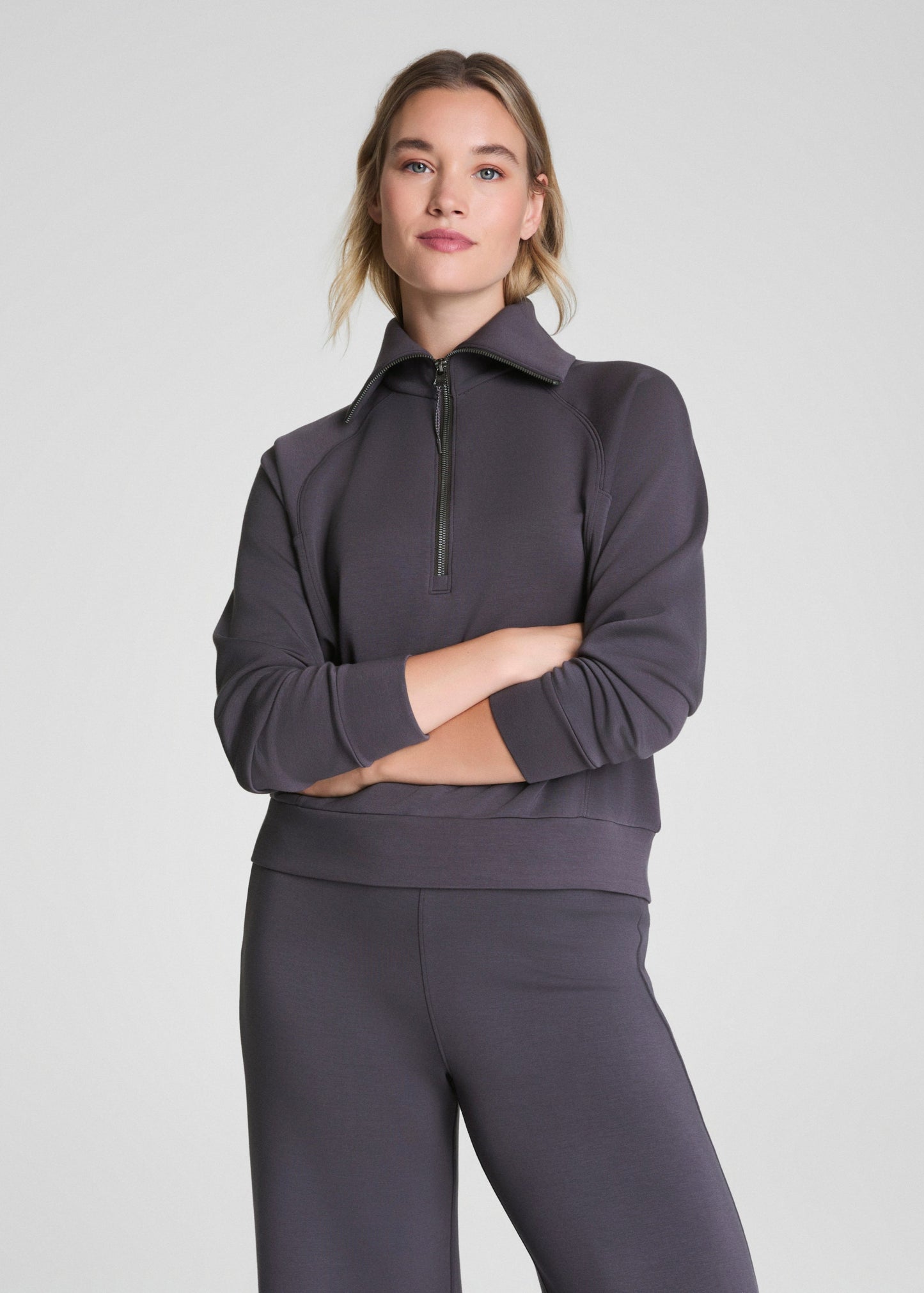 AirEssentials Half Zip