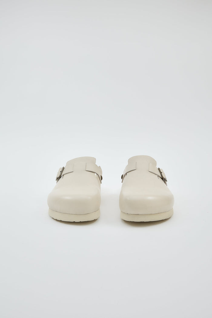 Voula White