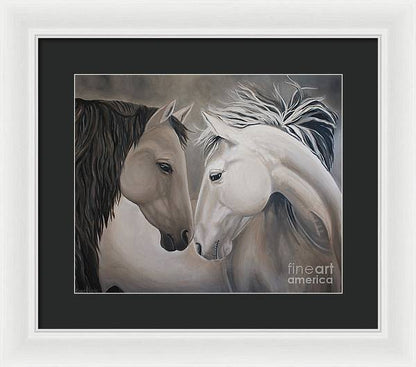 14" x 11.5" / White / Black
